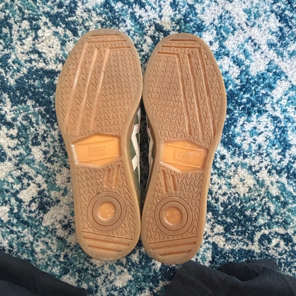 Onitska Tiger Suede Moss Green & Cream Skater Sneakers with Gum Sole NWOT - Picture 7 of 7